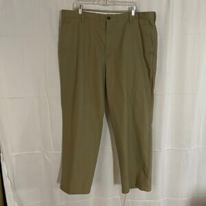 Dockers D3 Classic Fit Khaki/Beige Chino Pants Men's 40x29 Cotton Beige Casual